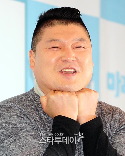 귀여움만 보면 연예계에서 3손가락 안에 들것 같은 인물 | 인스티즈