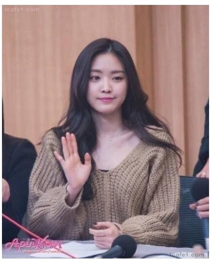 손나은 니트를 구매해보았다.jpg | 인스티즈
