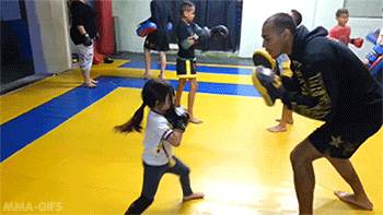 흔한 5살짜리 여자아이.gif | 인스티즈