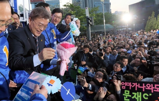 언론에 잘 나오지 않는 문재인 유세현장 (4월22일 부산, 21일 인천) [출처] 경인선 | 인스티즈