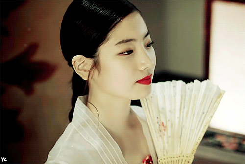 많은 사람들을 입덕시킨 한복다현 | 인스티즈