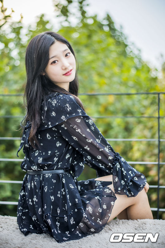 [Oh!쎈수다③] 정채연 "꽃길 걸은 아이오아이, 5년 뒤 꼭 뭉치자" | 인스티즈
