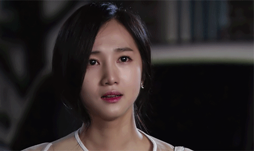 눈망울이 촉촉한 유아라 | 인스티즈