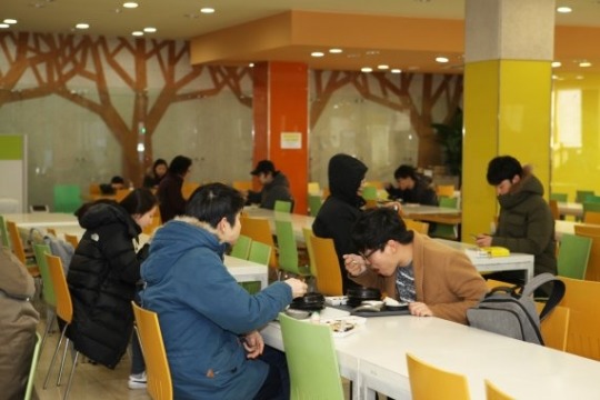 한국 대학들의 1000원짜리 아침 학식 | 인스티즈