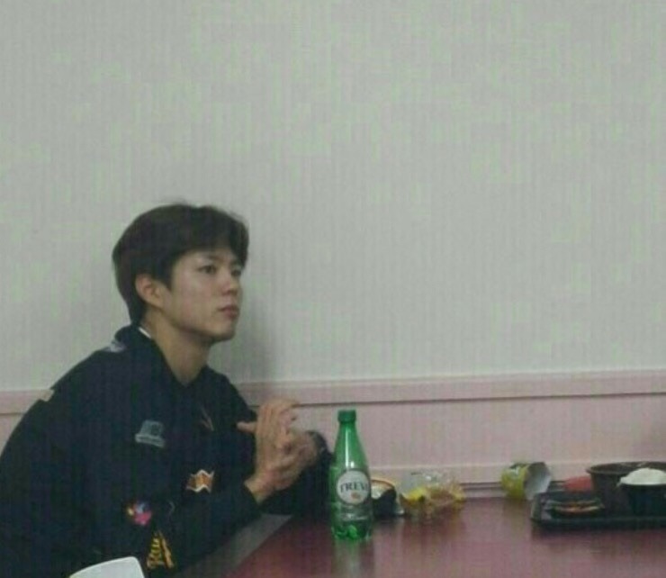 박보검 학교에서 직찍들.jpg | 인스티즈