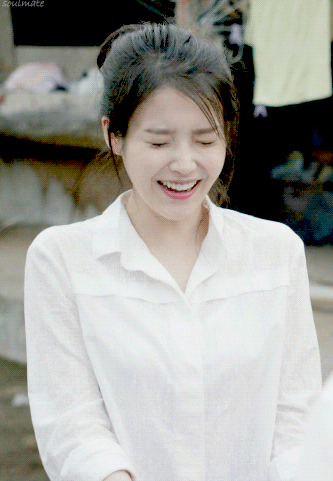 새벽엔 우리 아이유.jpgif | 인스티즈