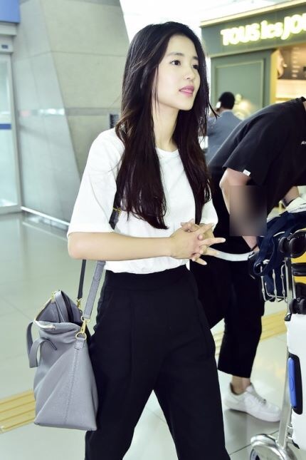 오늘자 김태리 | 인스티즈