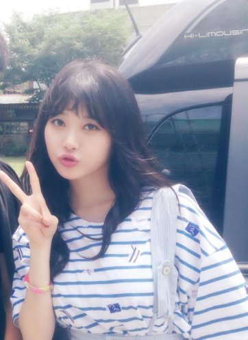 짱예인데 성격 바보라 만만해서 고백했더니 갑자기 겁나 똑똑한 말투로 거절할 것 같이 생김 | 인스티즈