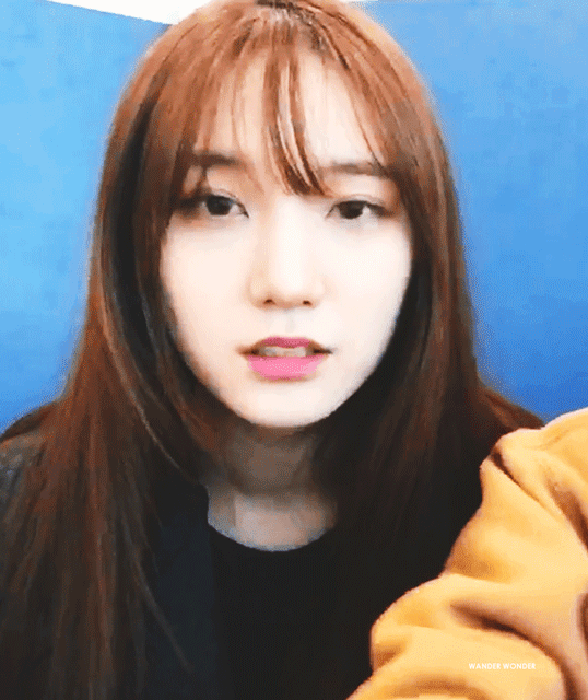 오늘자 프리스틴 브이앱 김민경 움짤 | 인스티즈