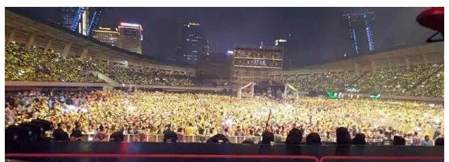 한국가수 역대 최대 규모라는 미국 콘서트 사진.jpg | 인스티즈