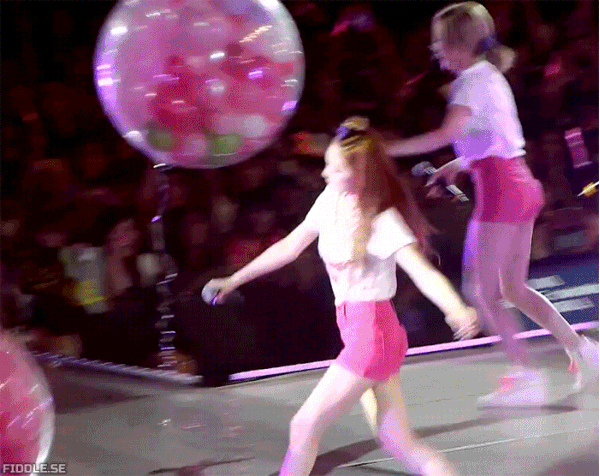 사고친 태연.gif | 인스티즈