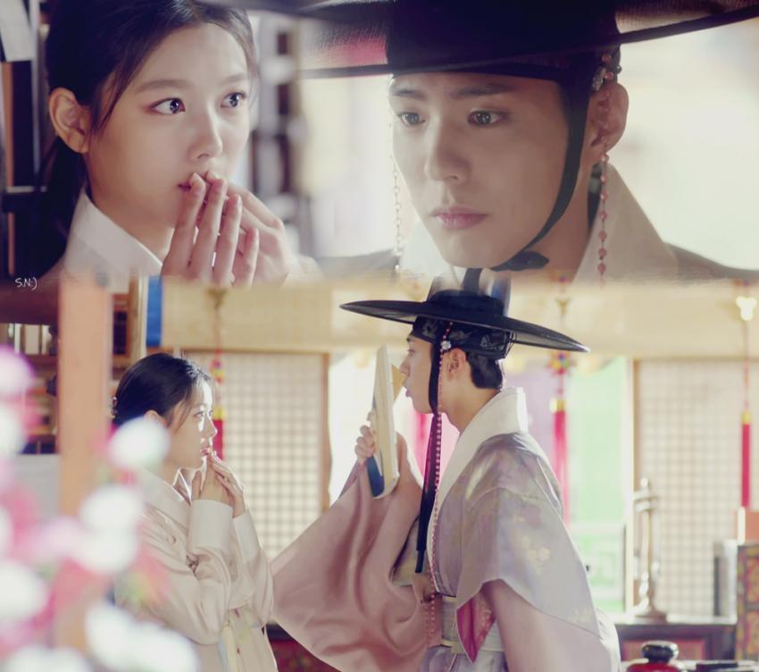 [사진] 2016년 구르미 그린 달빛으로 흥했던 박보검,김유정 .JPG | 인스티즈