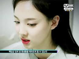 식스틴떄랑 이미지가 많이바뀐 트와이스 나연 | 인스티즈