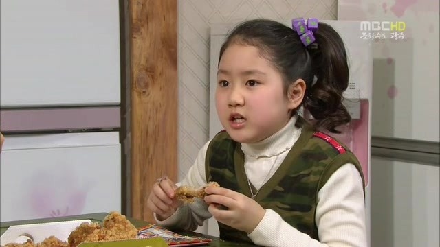 [지붕킥] 한옥집에 입대(?)한 해리와 신애 | 인스티즈