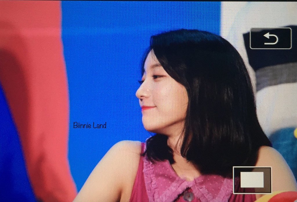 오늘자 앞머리 깐 오마이걸 비니 | 인스티즈