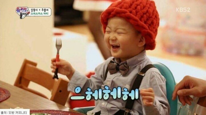 애교주머니를 가지고 태어난 모태귀요미 민국이 모음.gif (데이터주의) | 인스티즈