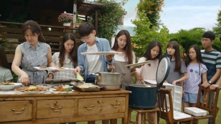 u+ 광고에 나온 구미 13남매.jpg | 인스티즈