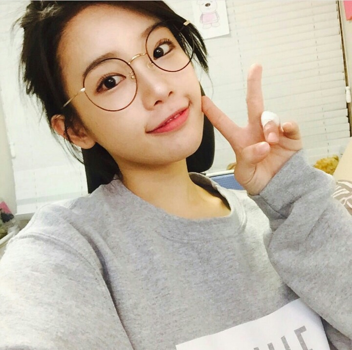 아이유 닮은 BJ | 인스티즈