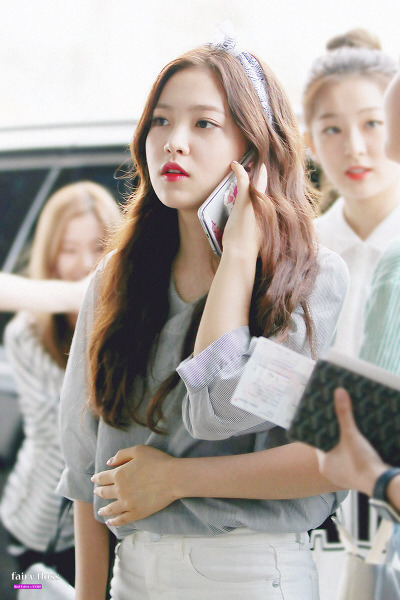 웃는게 귀여운 레드벨벳 막내 예리 | 인스티즈