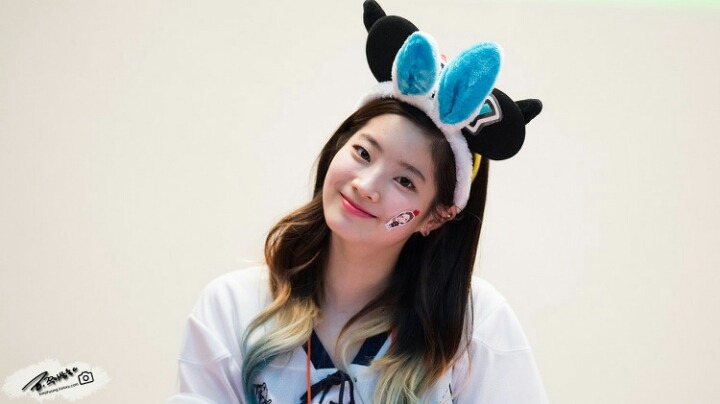 [트와이스] 팬싸에서 비눗방울 가지고 노는 다현이(청량함은 다현이가b) | 인스티즈