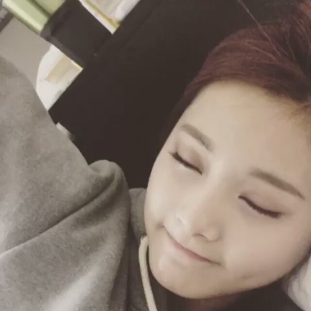 [트와이스] 대놓고 이쁨이쁨한 쯔뭉이 쯔위 짤모음.jpg | 인스티즈