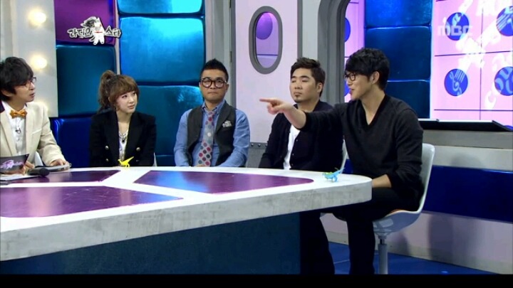 [캡쳐] 성시경에게 대시한 sm아이돌.jpg | 인스티즈