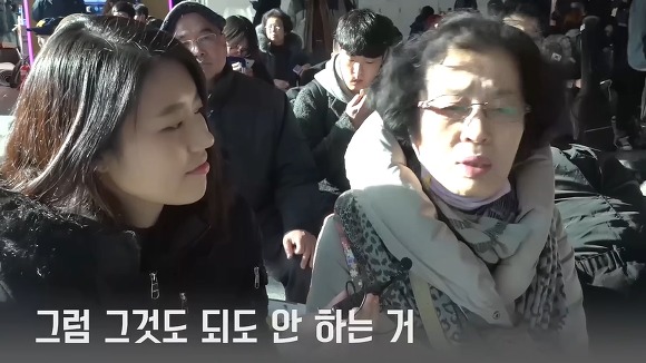 서울역에서 사람들에게 대선에서 누구를 뽑을 거냐고 물어보았다.jpg | 인스티즈