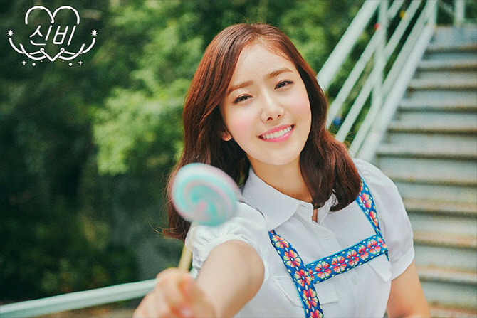 여자친구 신비 음악중심 스페셜mc 발탁 | 인스티즈