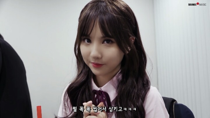 여자친구 은하 드림콘서트 비하인드 영상 몇개 캡쳐해봤습니다 (feat.소원 유주 엄지) | 인스티즈