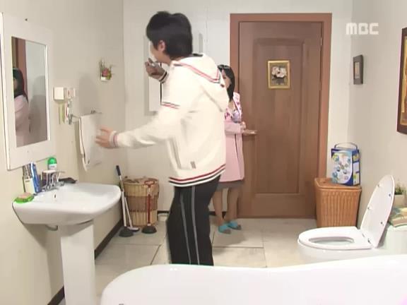 [거침없이하이킥] 박해미 꼭두각시 준하 ㅋㅋㅋㅋㅋ.jpg | 인스티즈