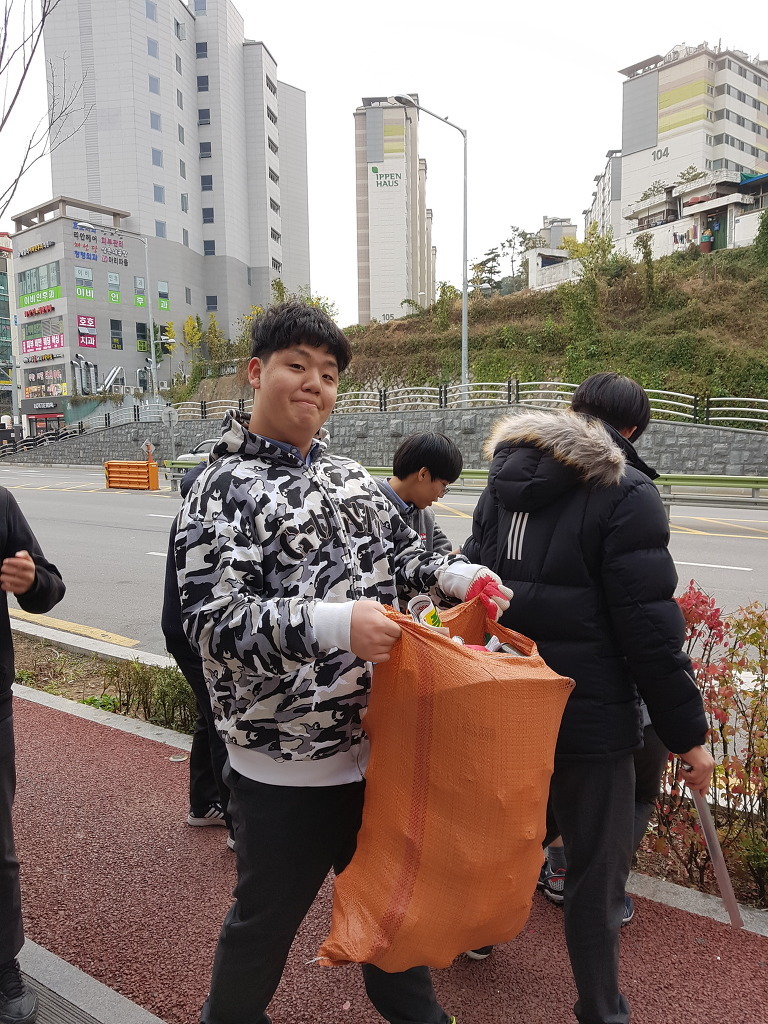 덕일 이미지