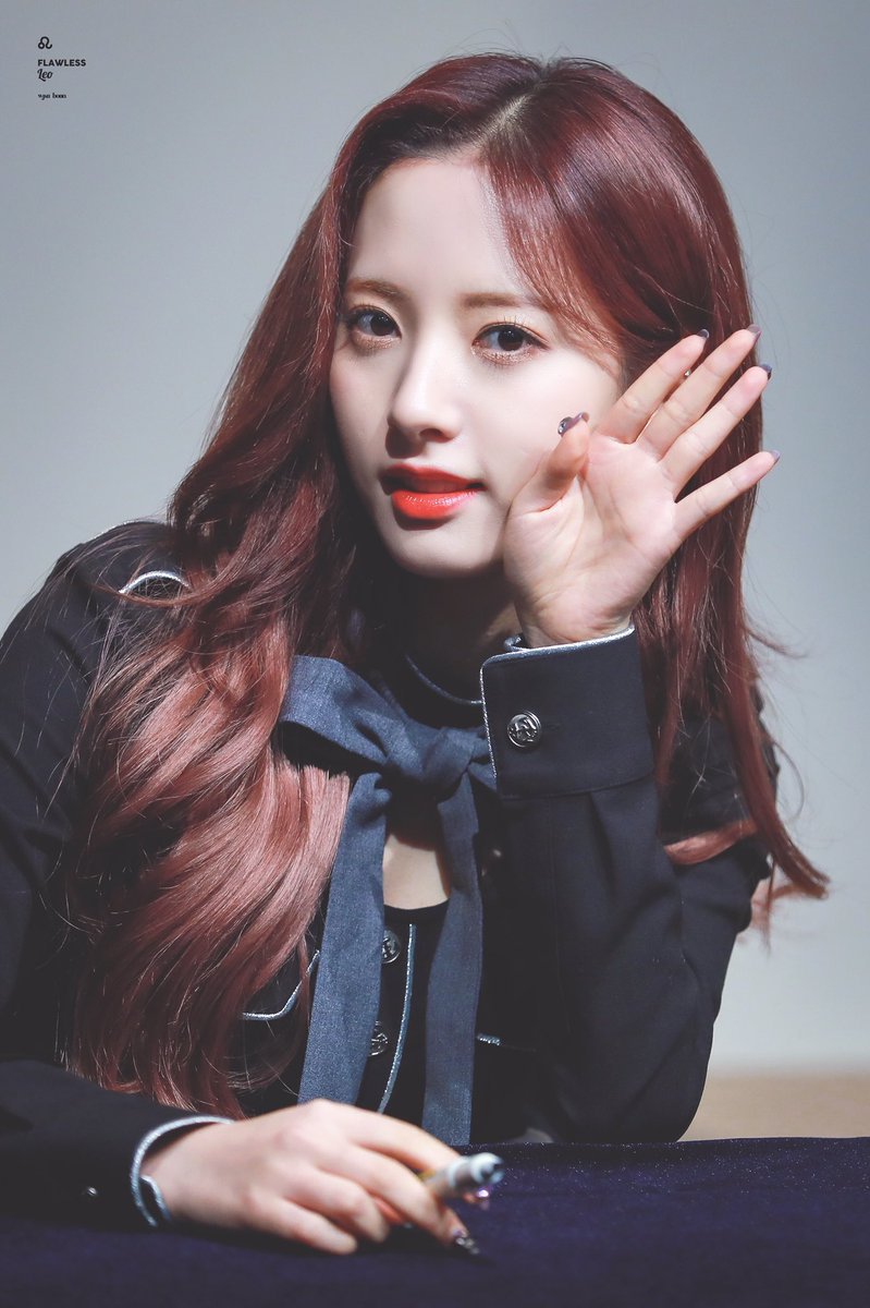 또다른 아이돌 얼굴천재 우주소녀 보나.jpg | 인스티즈