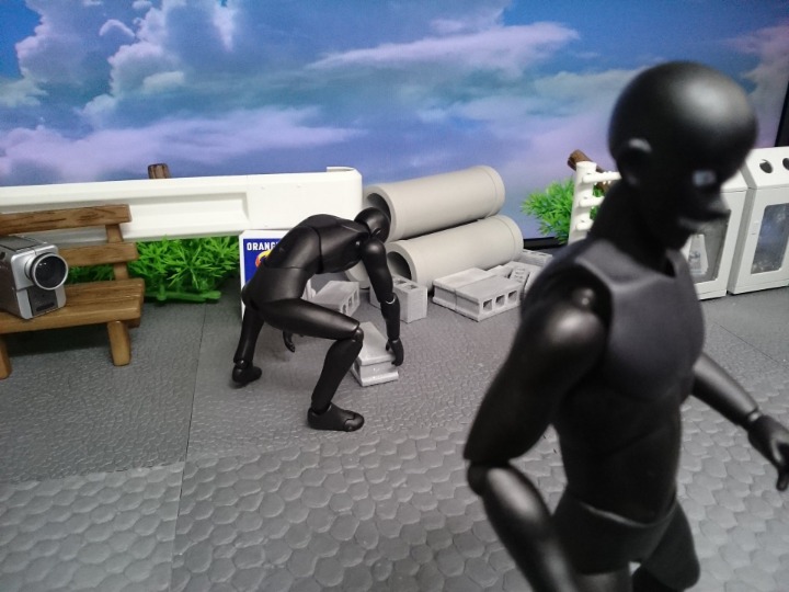 갖고놀기 좋은 명탐정 코난 범인 피규어...JPG | 인스티즈