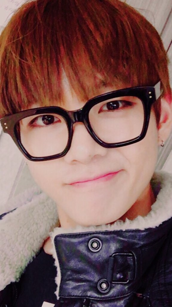 방탄소년단 뷔 과거 사진 | 인스티즈