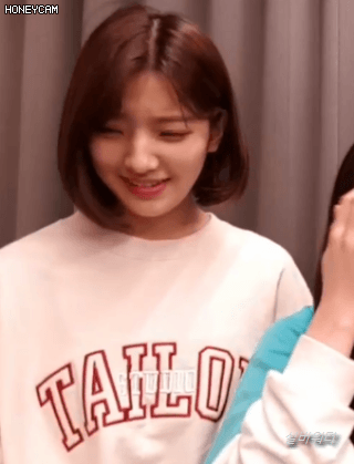[프로미스나인] 웃는 게 이쁜 뀨리뀨리 짱뀨리~! 1일2규리!!(feat.롬쌔) | 인스티즈