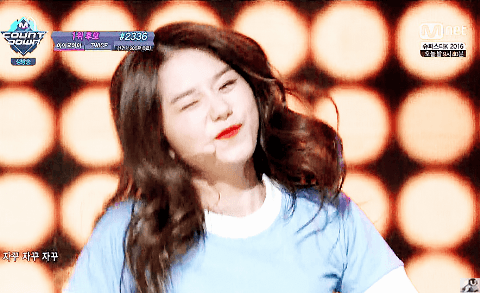 아이돌력은 최고였던 아이오아이 김소혜.gif | 인스티즈
