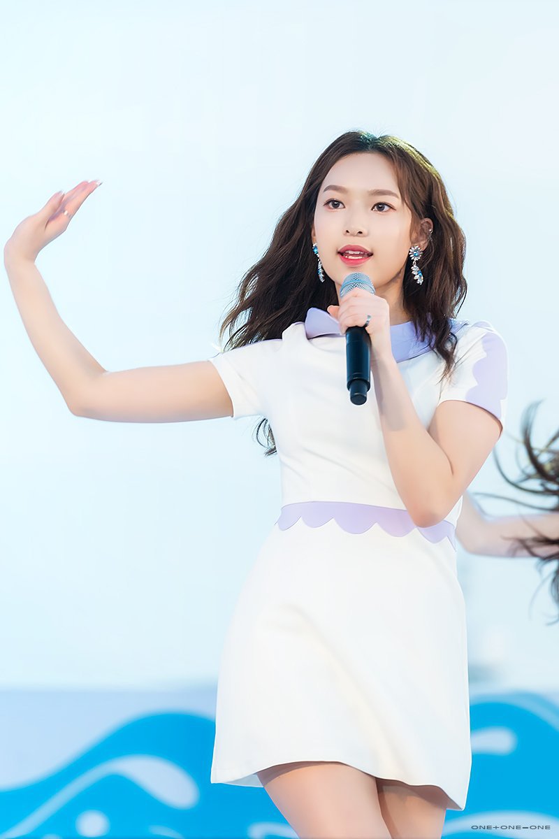 에이프릴의 예람쥐 예나.jpg | 인스티즈