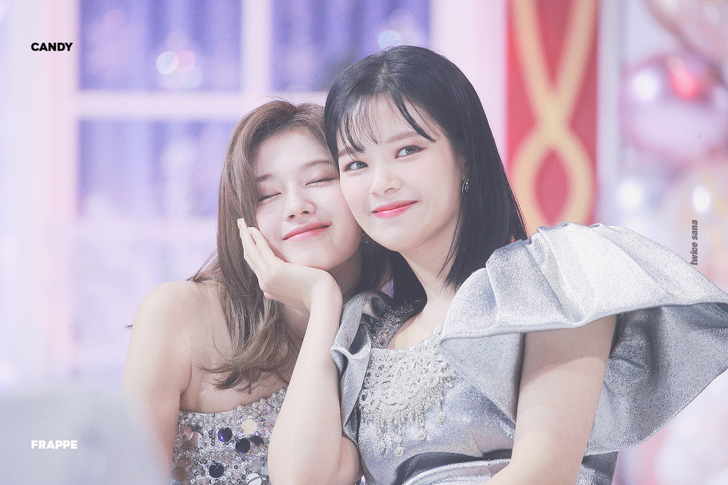 골든디스크 어워즈 트와이스 유정연.jpgif | 인스티즈