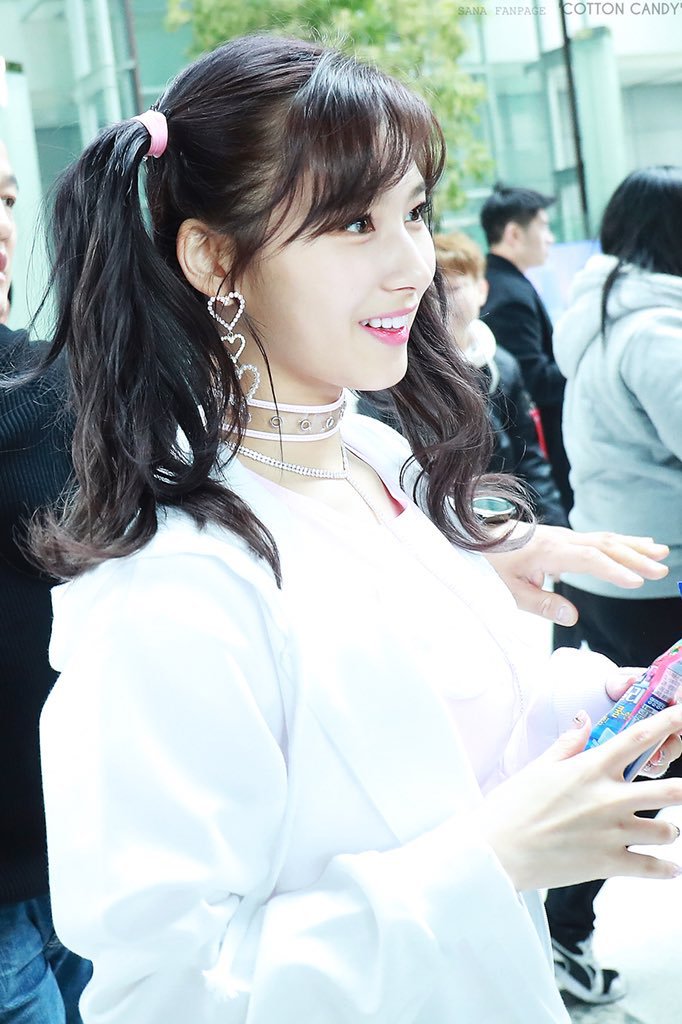 트와이스의 큐티갓 사나.jpg | 인스티즈