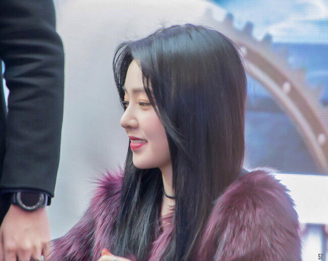 점점 더 예뻐지는 레드벨벳 아이린.jpg | 인스티즈