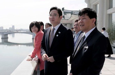 대동강에서 만난 이재용과 이정미.jpg | 인스티즈