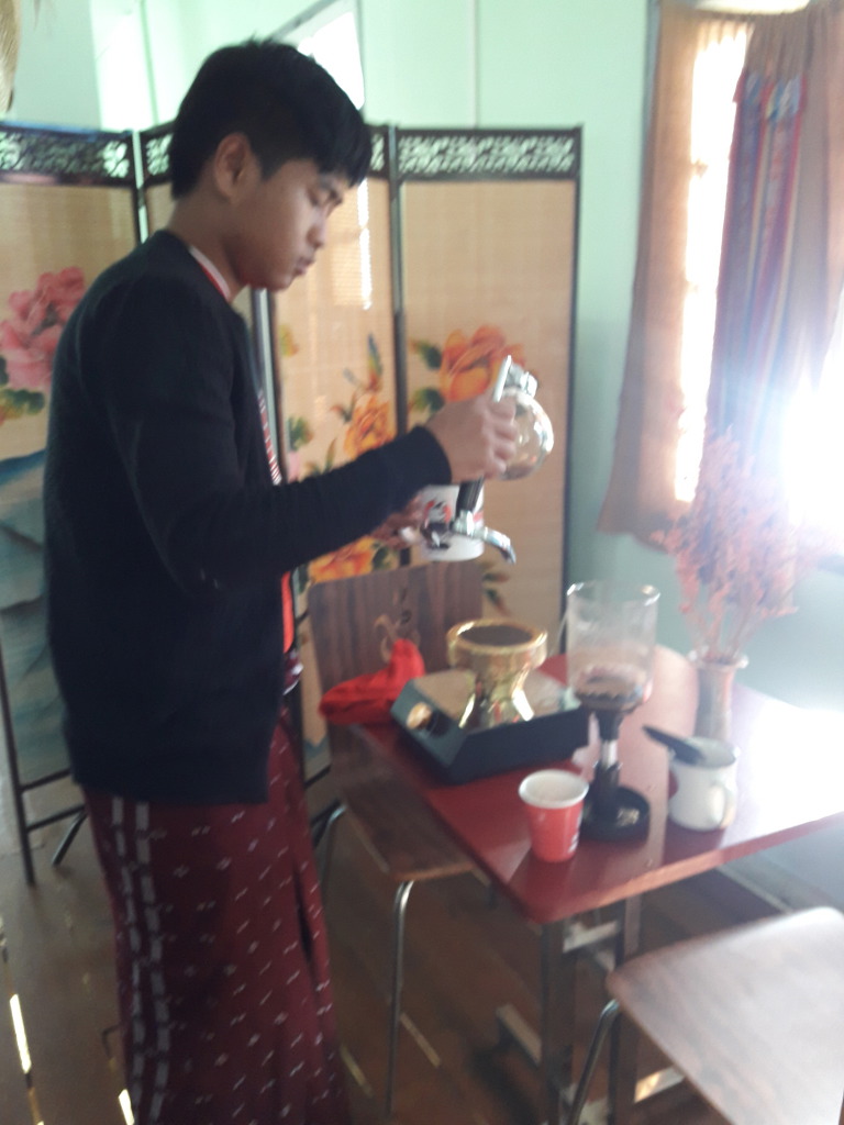 호수 FOOD 이미지