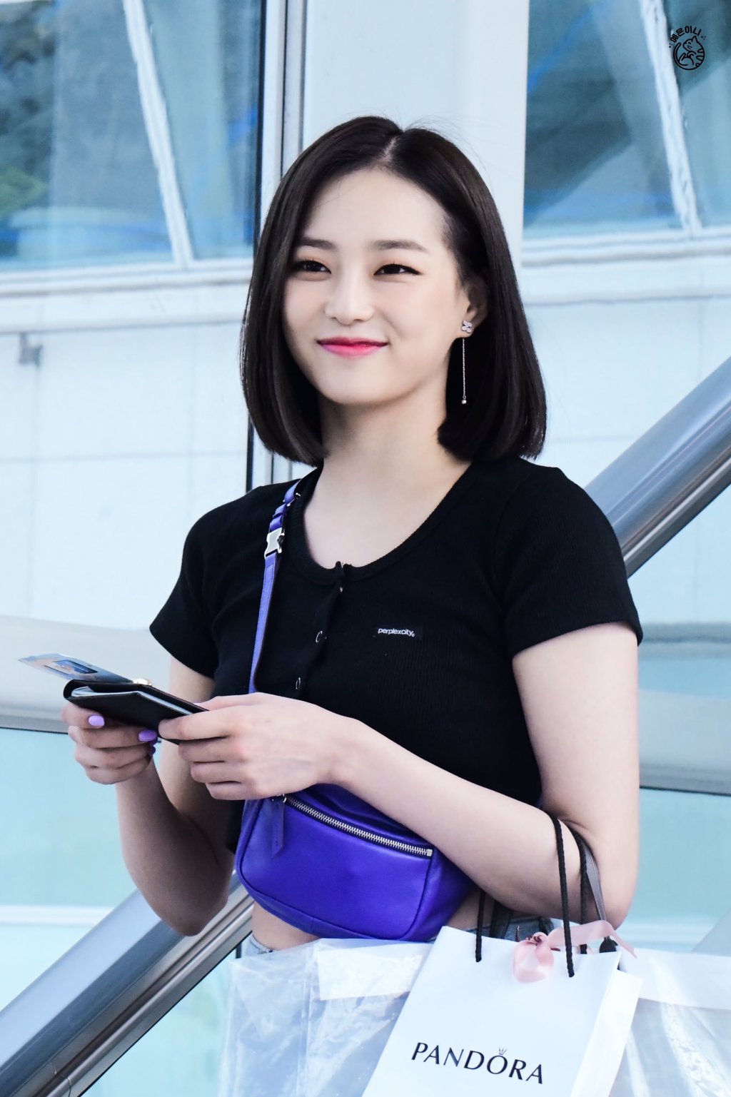 단발머리가 찰떡같이 어울리는 CLC 장예은.jpgif | 인스티즈