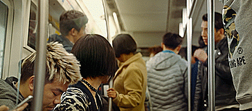 [28세미성년] 지하철에서 썸타다가 바로 깨짐.gif | 인스티즈