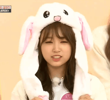 아이즈원) 이제는 토끼모자 쓸줄 아는 은비.gif | 인스티즈