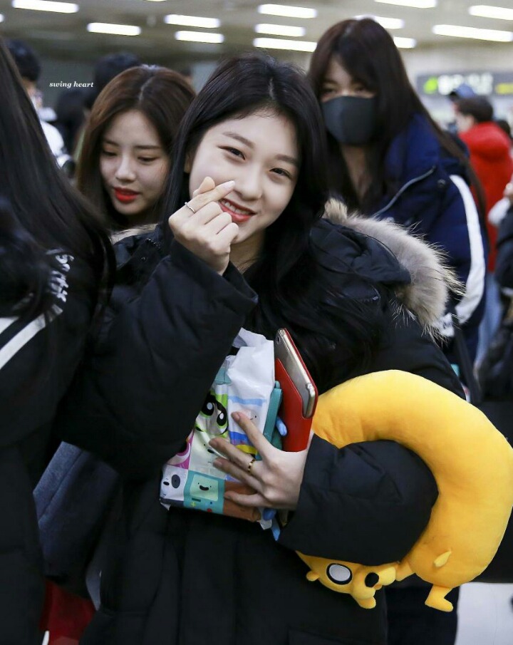 프로미스나인 이서연 | 인스티즈