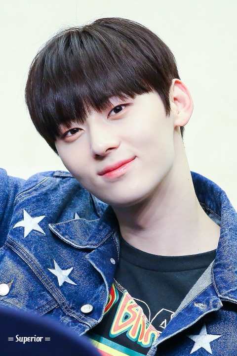 띠용 이미지