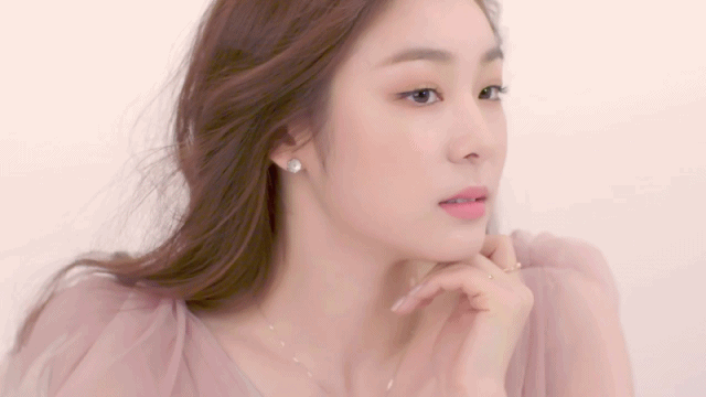 귀걸이가 잘어울리는 처자.jpgif | 인스티즈
