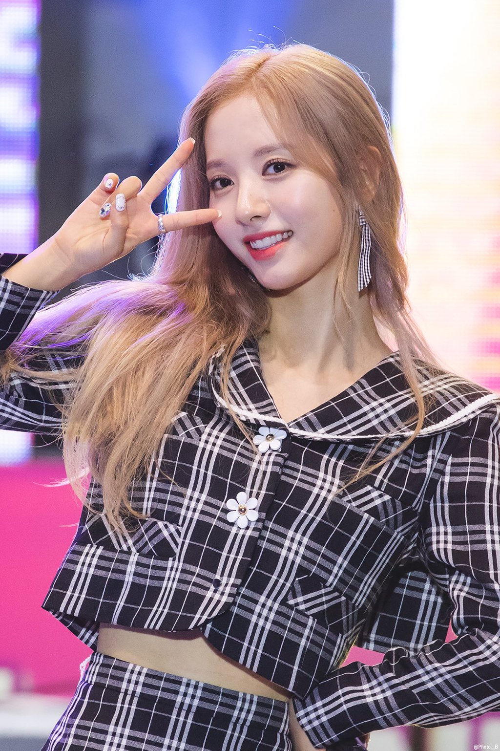 백금발머리 보나.jpgif | 인스티즈