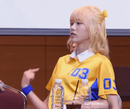 우주소녀 쭈구리 루다 | 인스티즈